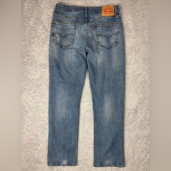 Levi's Jeans Mens 33 x 32 514 Straight Fit Light Wash Casual Denim Work Outdoors - Picture 4 of 5